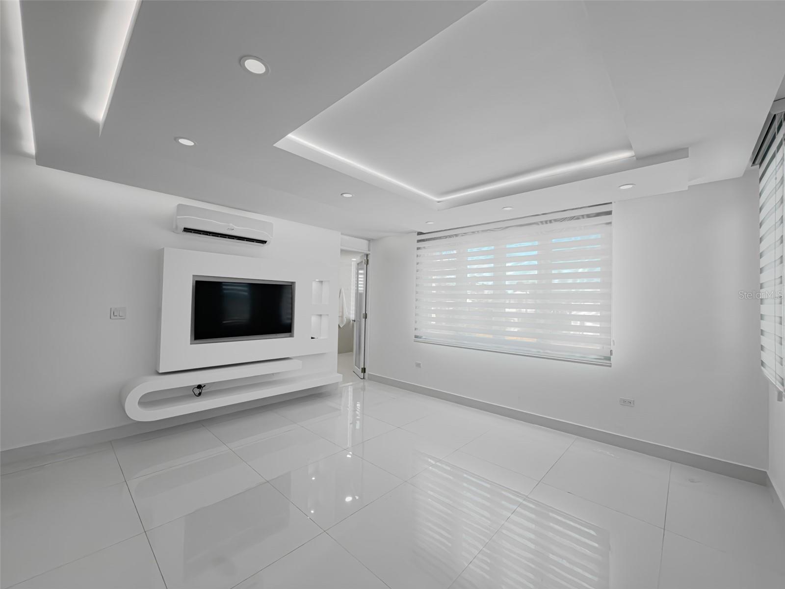 PASEO LOS CORALES 2 - Residential
