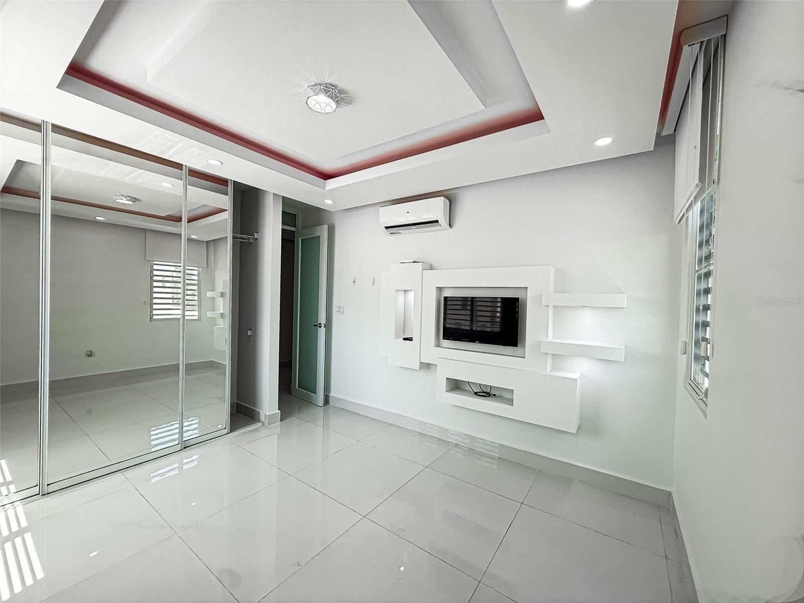 PASEO LOS CORALES 2 - Residential