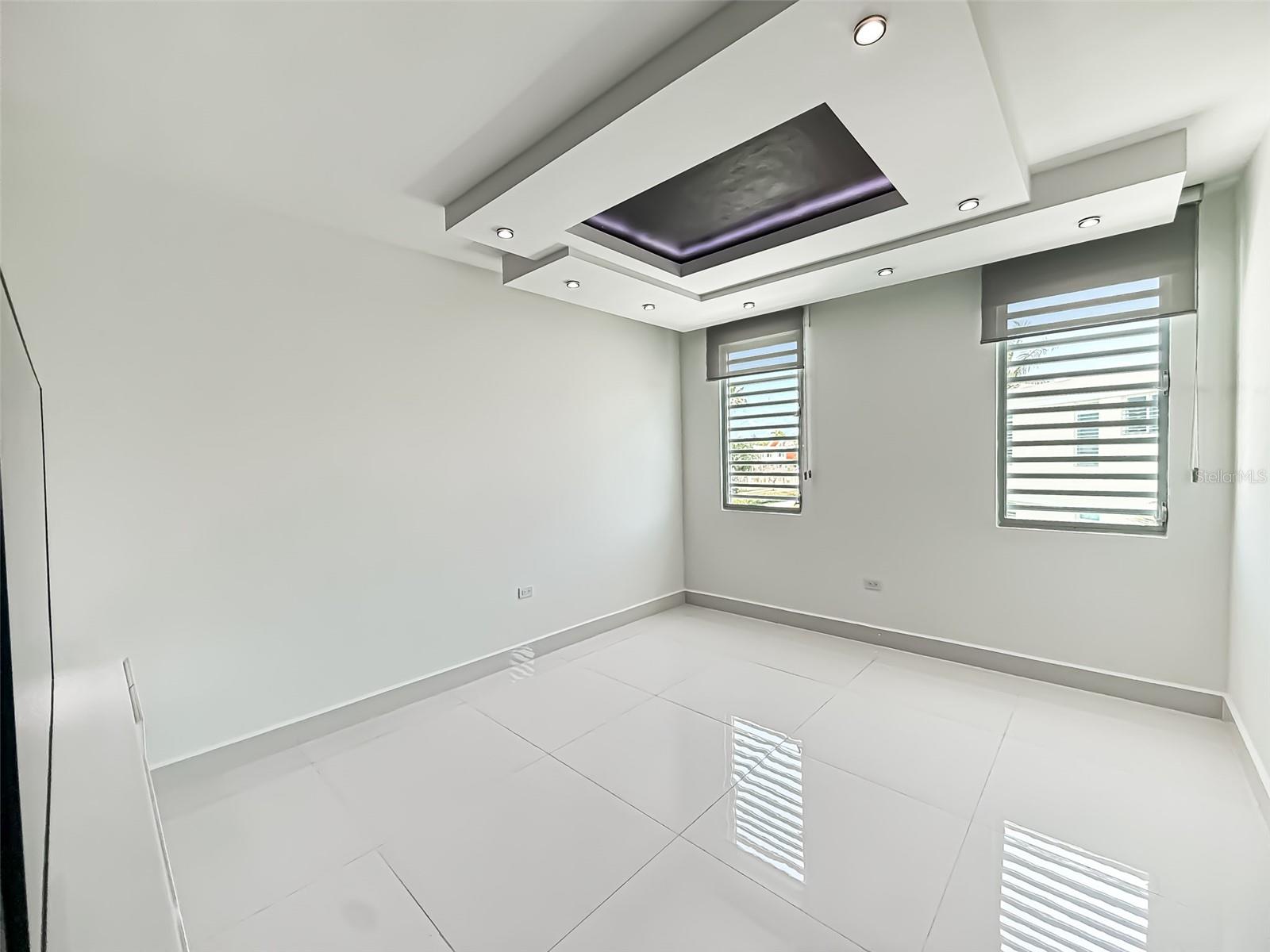 PASEO LOS CORALES 2 - Residential
