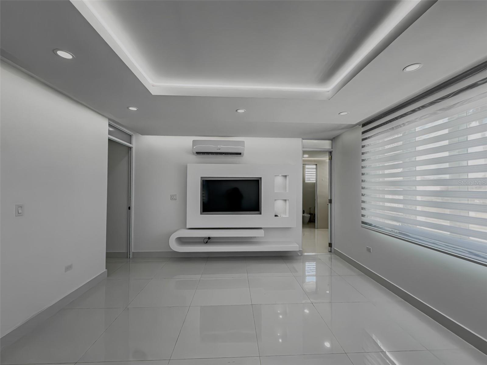 PASEO LOS CORALES 2 - Residential