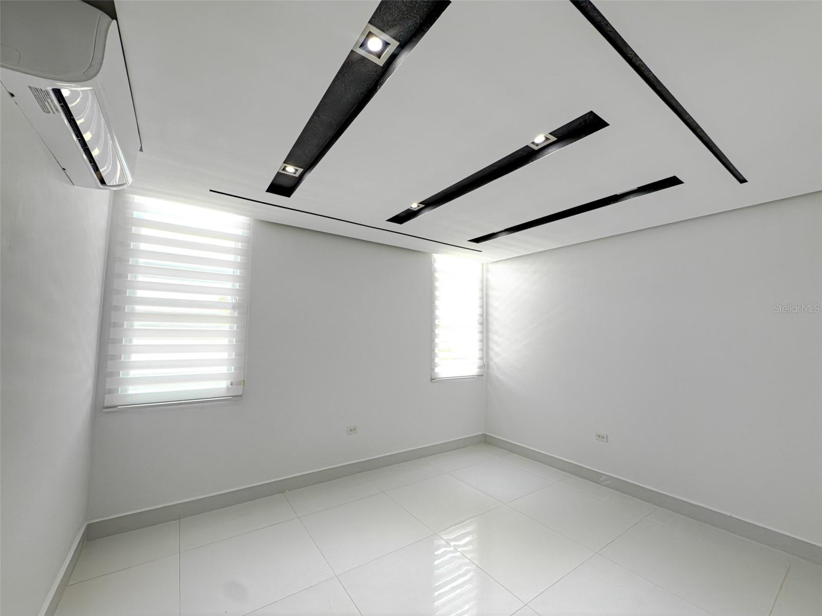 PASEO LOS CORALES 2 - Residential