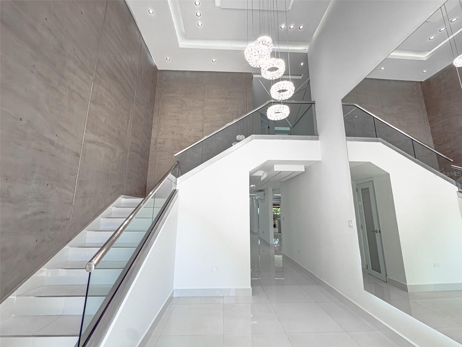 PASEO LOS CORALES 2 - Residential
