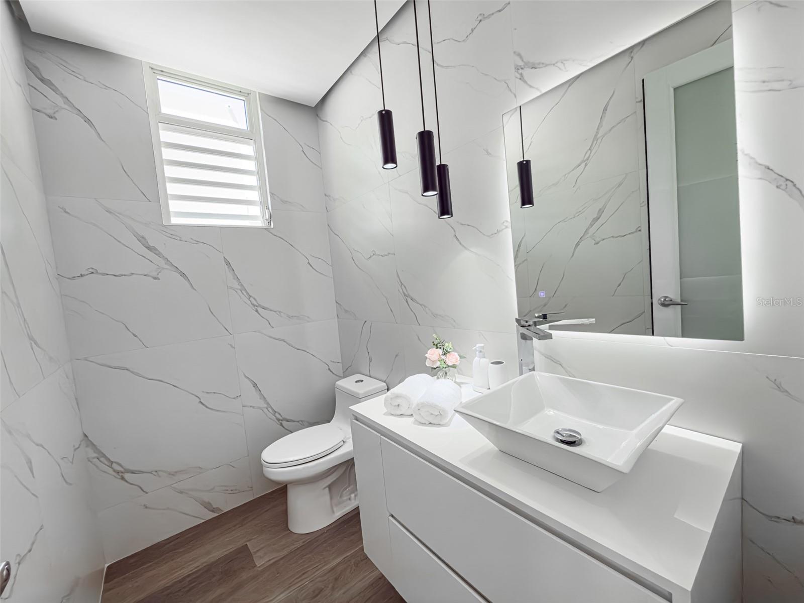 PASEO LOS CORALES 2 - Residential