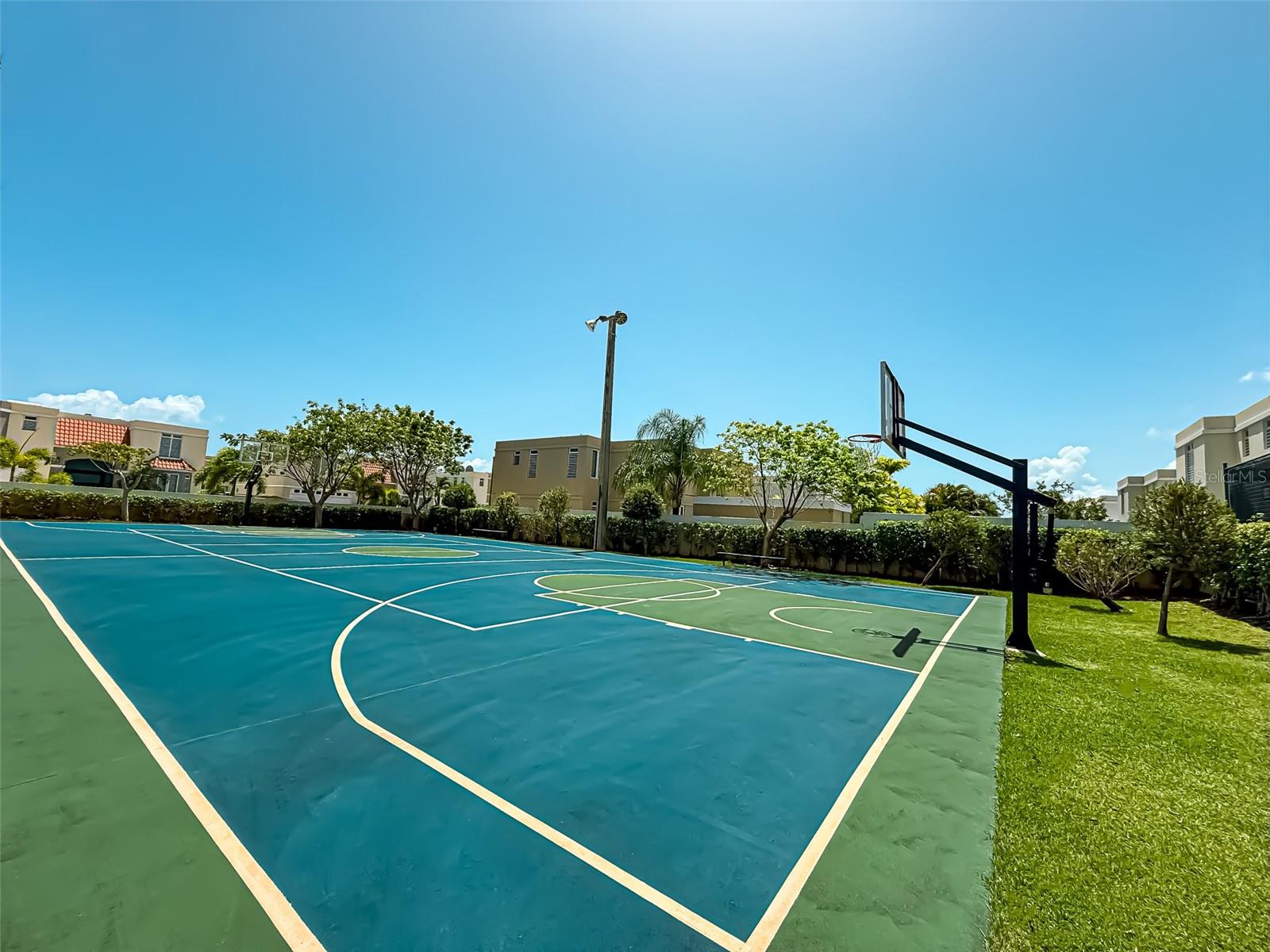 PASEO LOS CORALES 2 - Residential