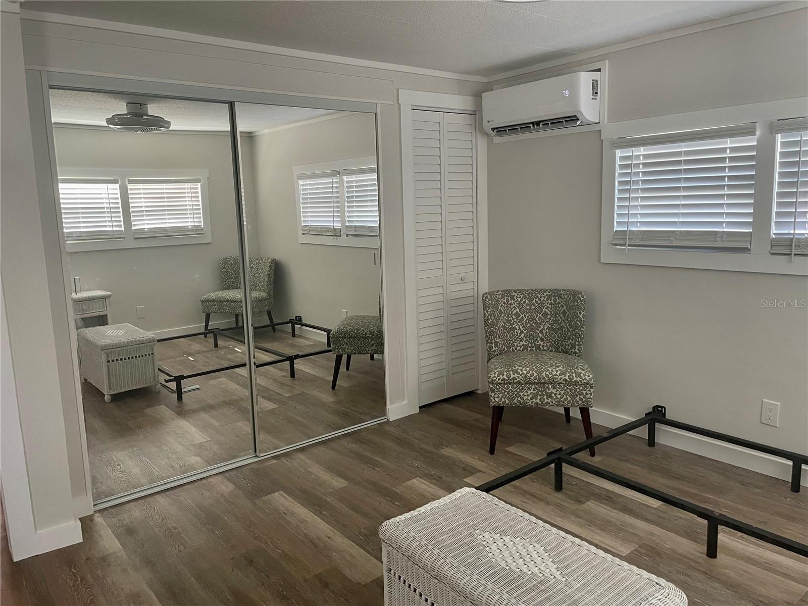 GULFSHORE OF LONGBOAT KEY - Residential