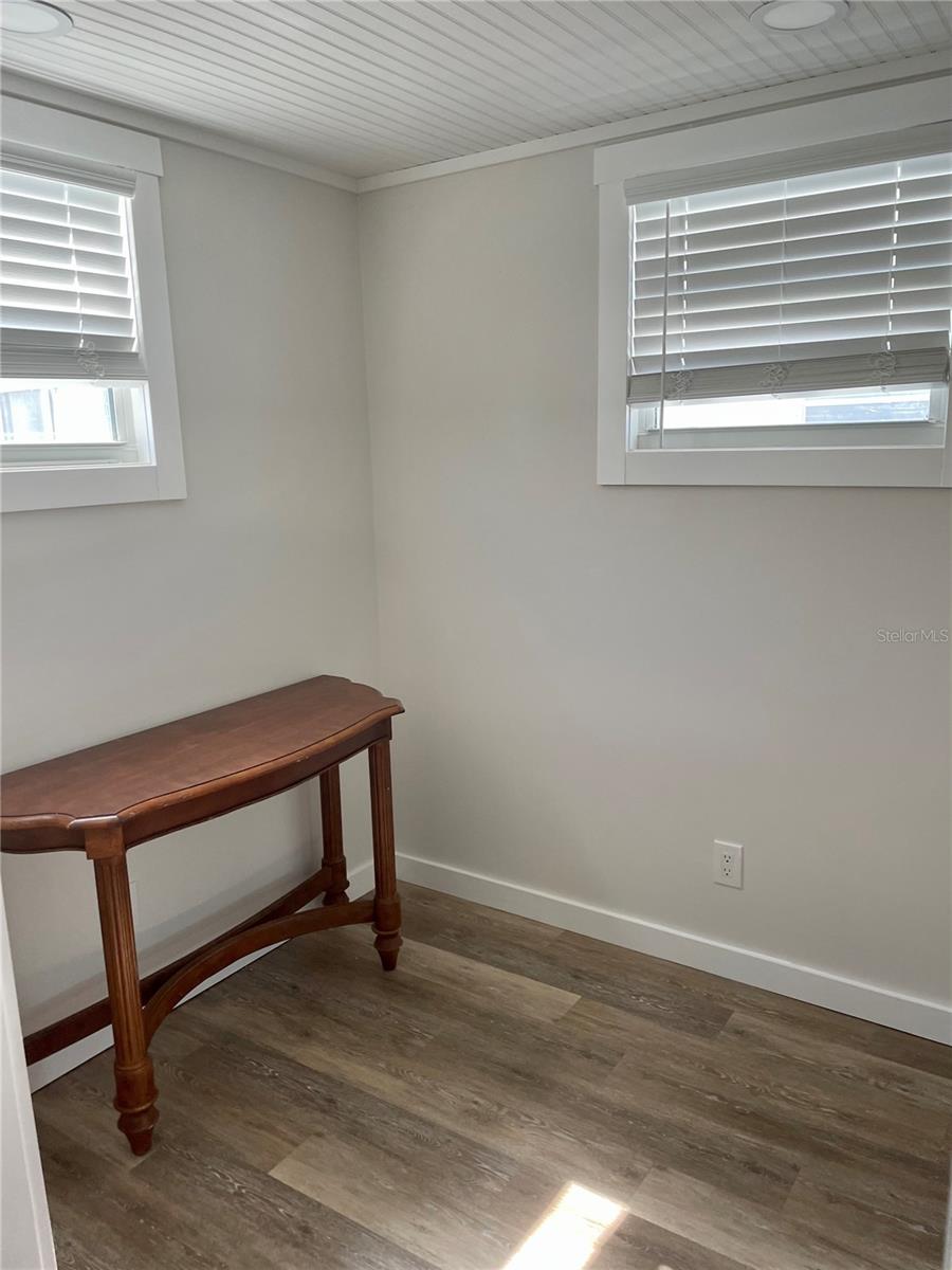 GULFSHORE OF LONGBOAT KEY - Residential