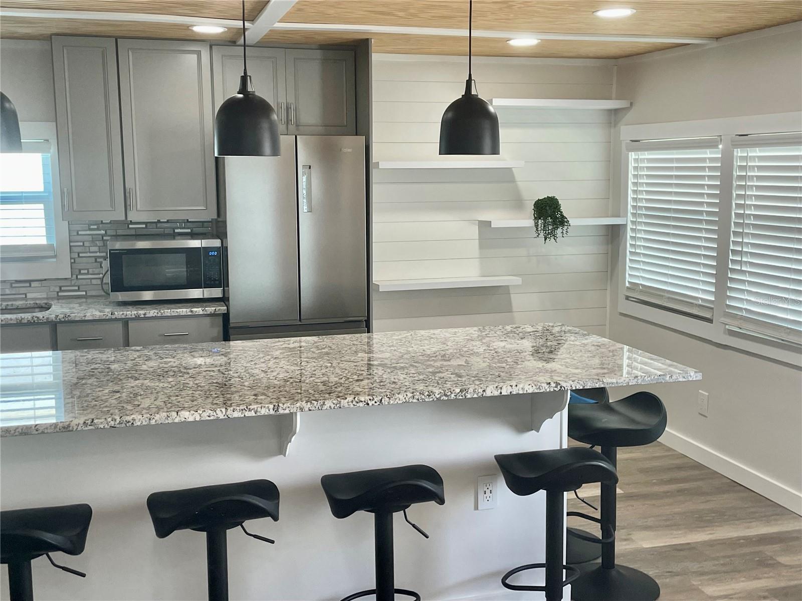 GULFSHORE OF LONGBOAT KEY - Residential