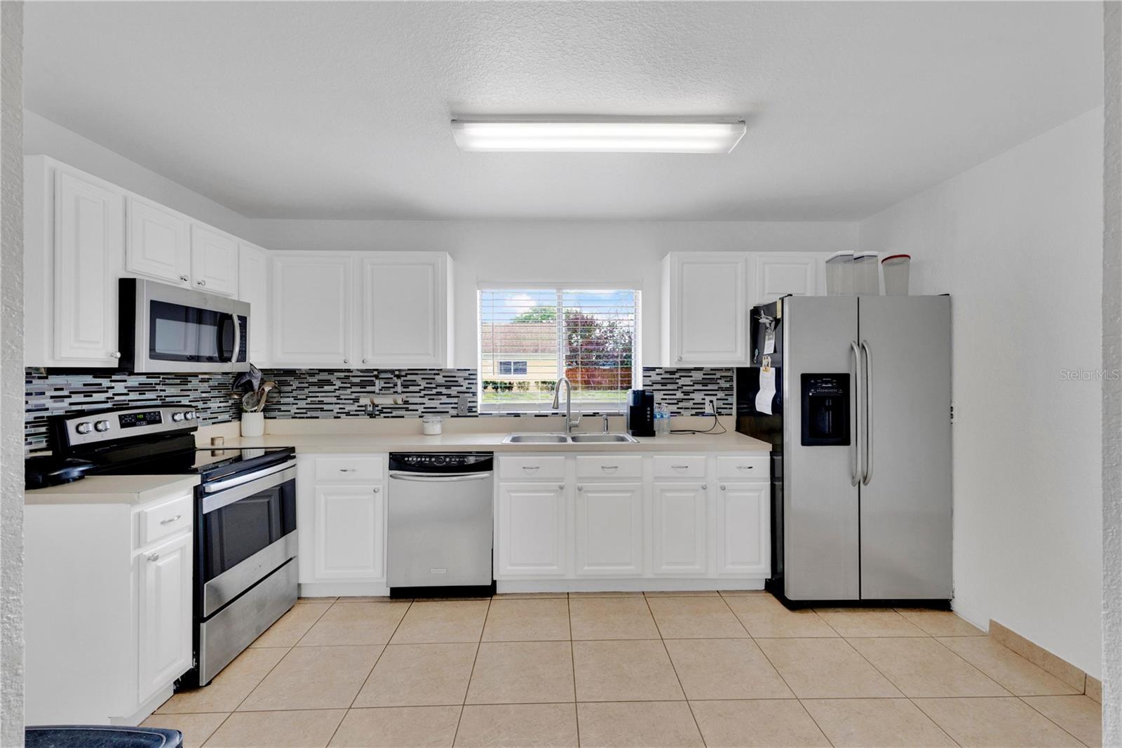 VILLAGES SOUTHPORT PH 01D - Residential