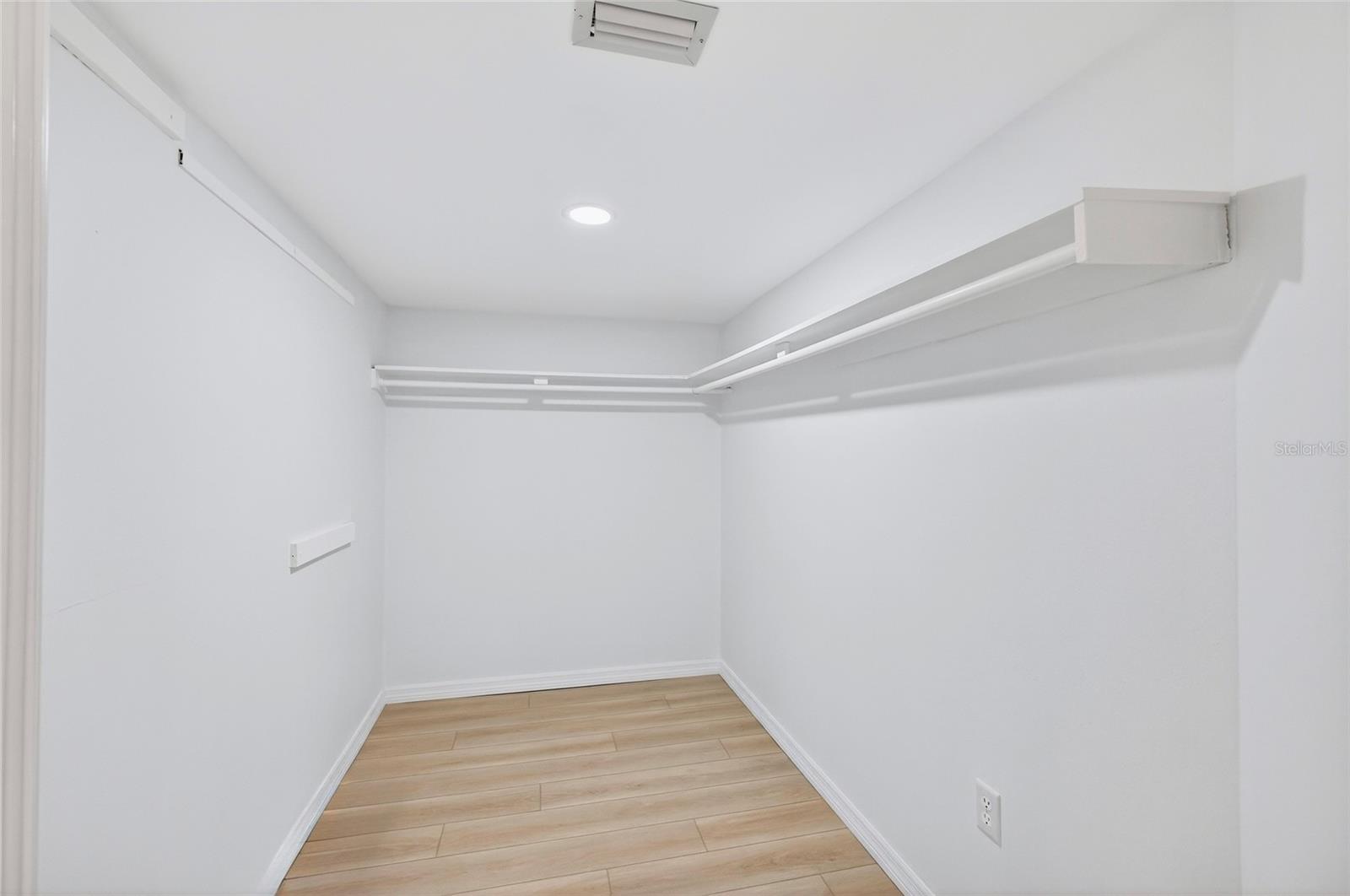 MARINA MANOR BOCA GRANDE - Residential