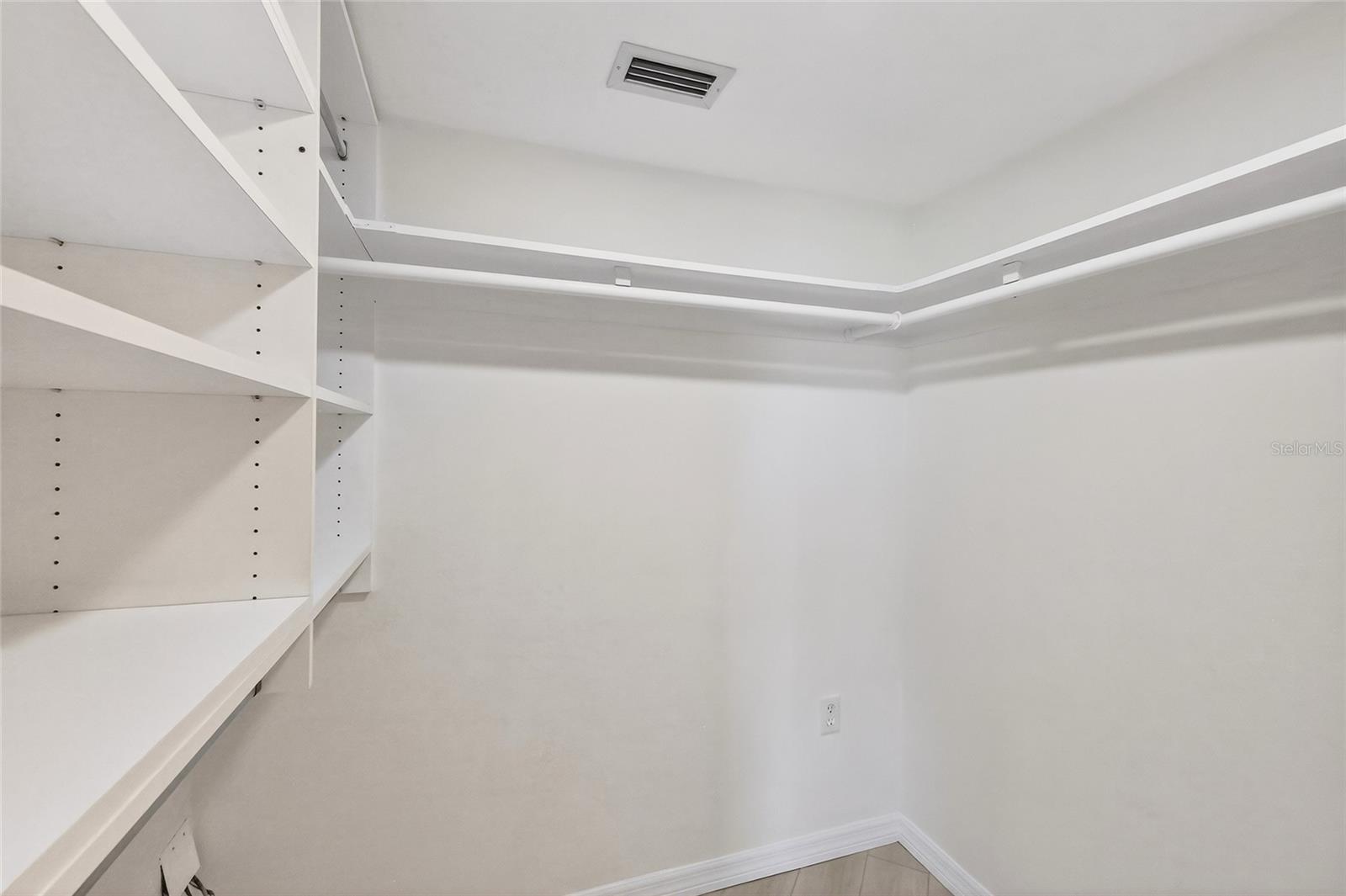 MARINA MANOR BOCA GRANDE - Residential