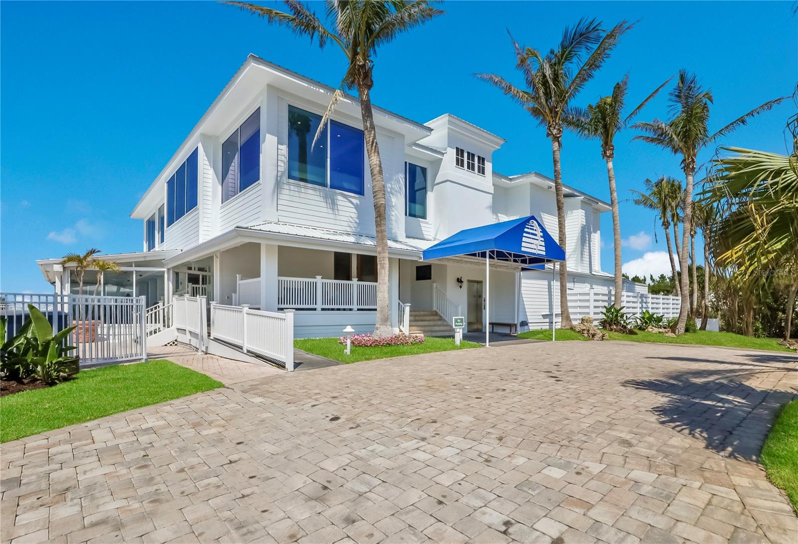 MARINA MANOR BOCA GRANDE - Residential