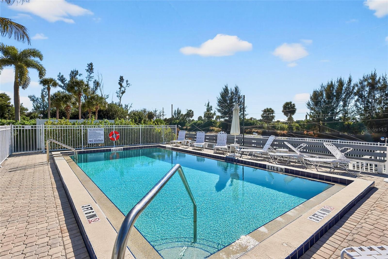 MARINA MANOR BOCA GRANDE - Residential