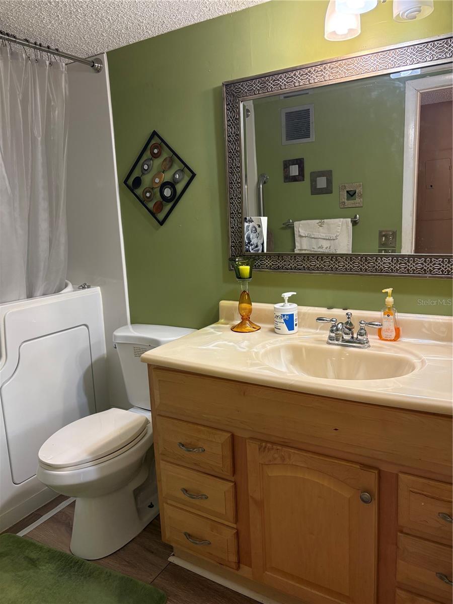 MADEIRA BEACH YACHT CLUB CONDO - Residential