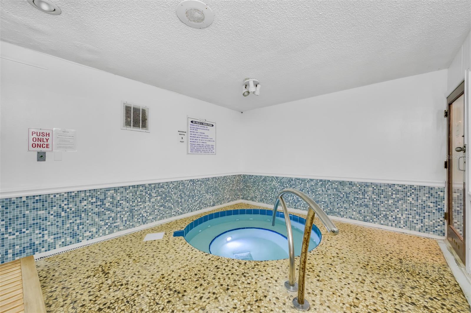MADEIRA BEACH YACHT CLUB CONDO - Residential