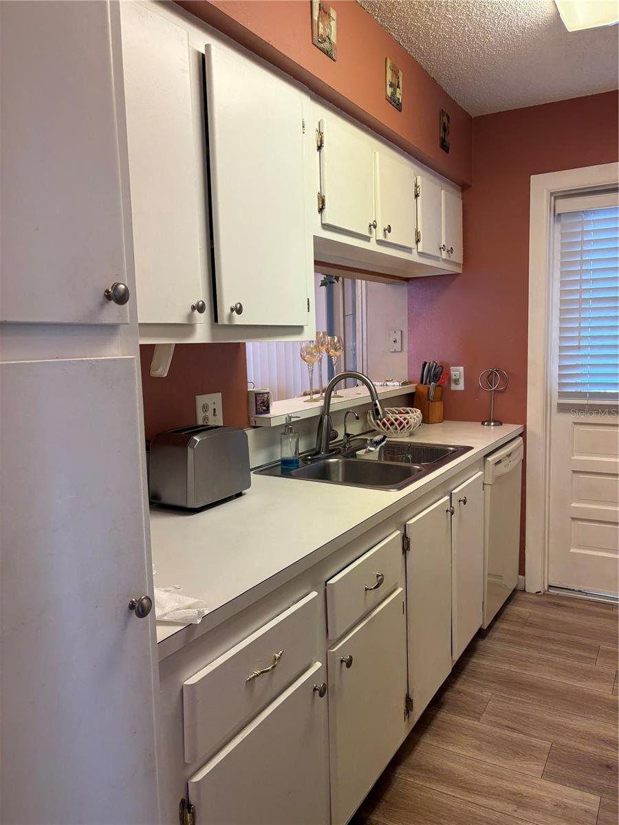 MADEIRA BEACH YACHT CLUB CONDO - Residential