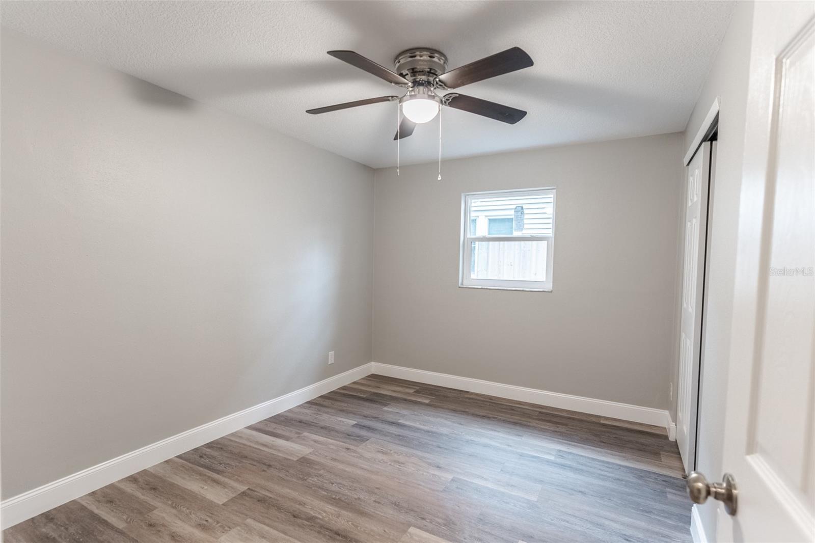 ROUSLYNN - Residential