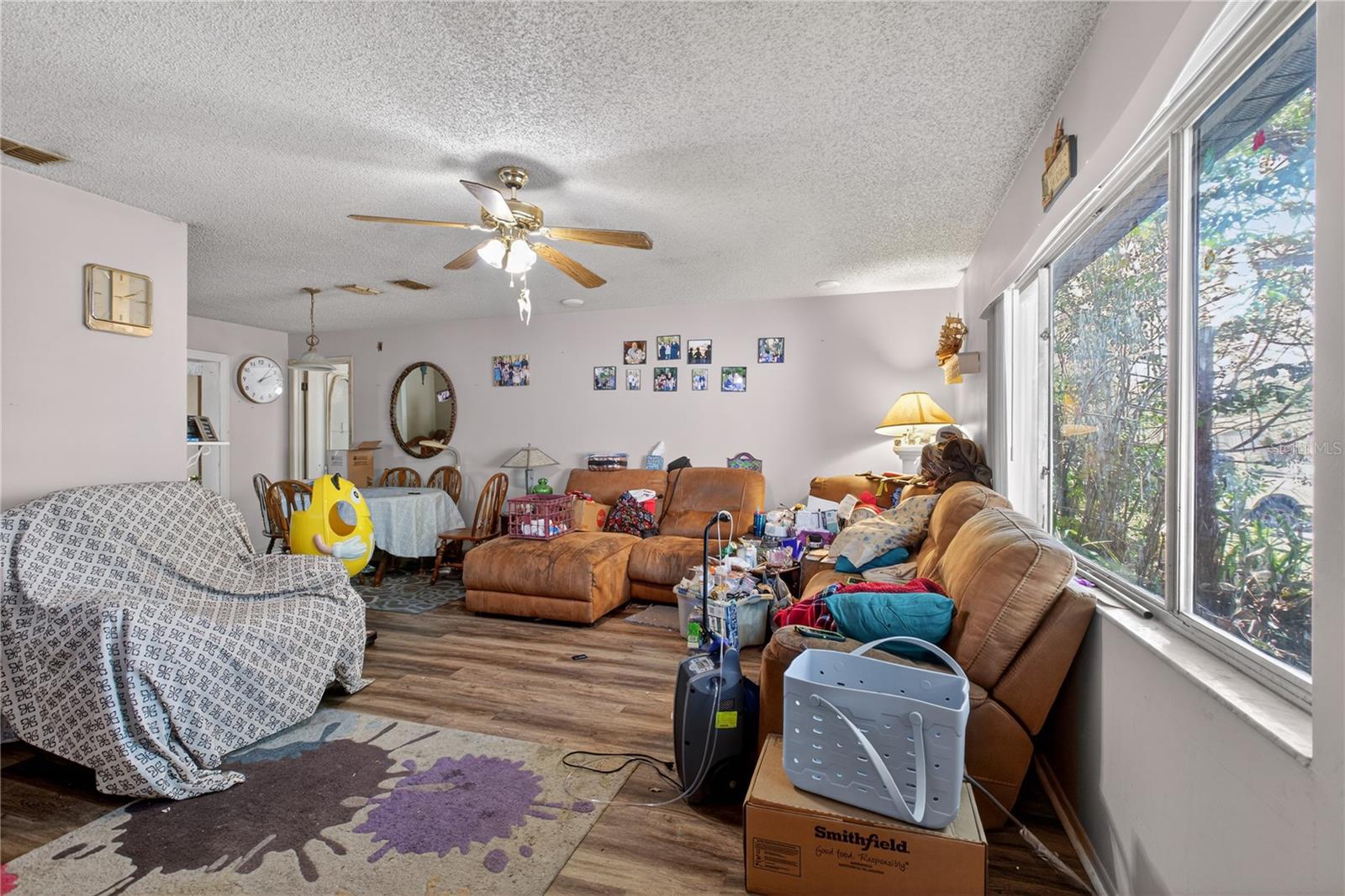GROVEVIEW VILLAGE 1ST ADD REP - Residential