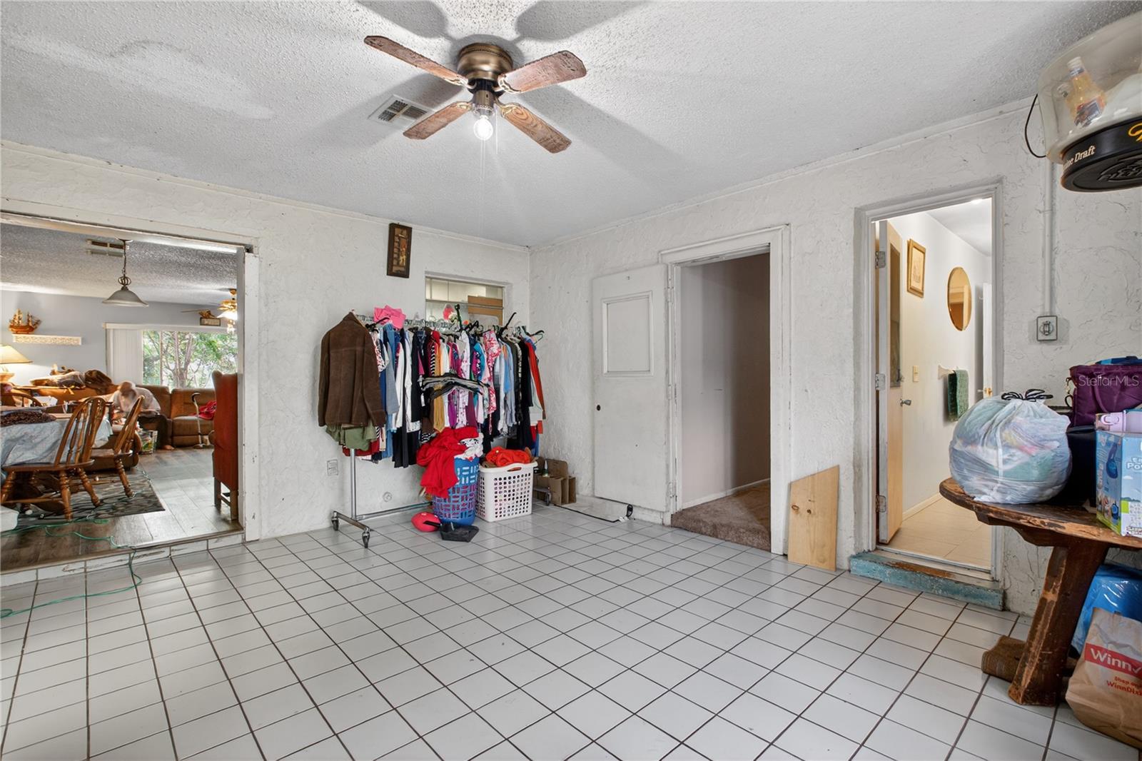 GROVEVIEW VILLAGE 1ST ADD REP - Residential