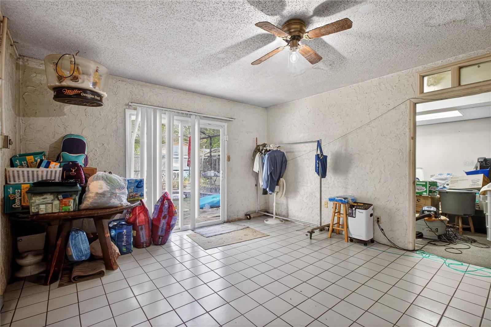 GROVEVIEW VILLAGE 1ST ADD REP - Residential