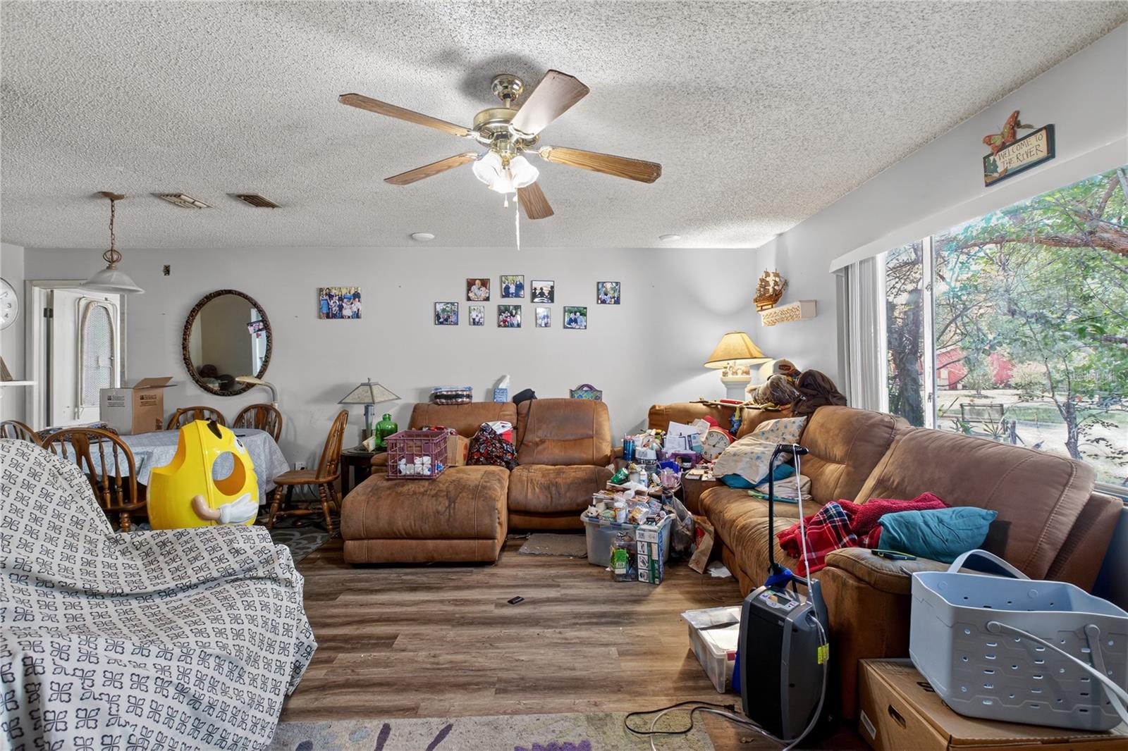 GROVEVIEW VILLAGE 1ST ADD REP - Residential