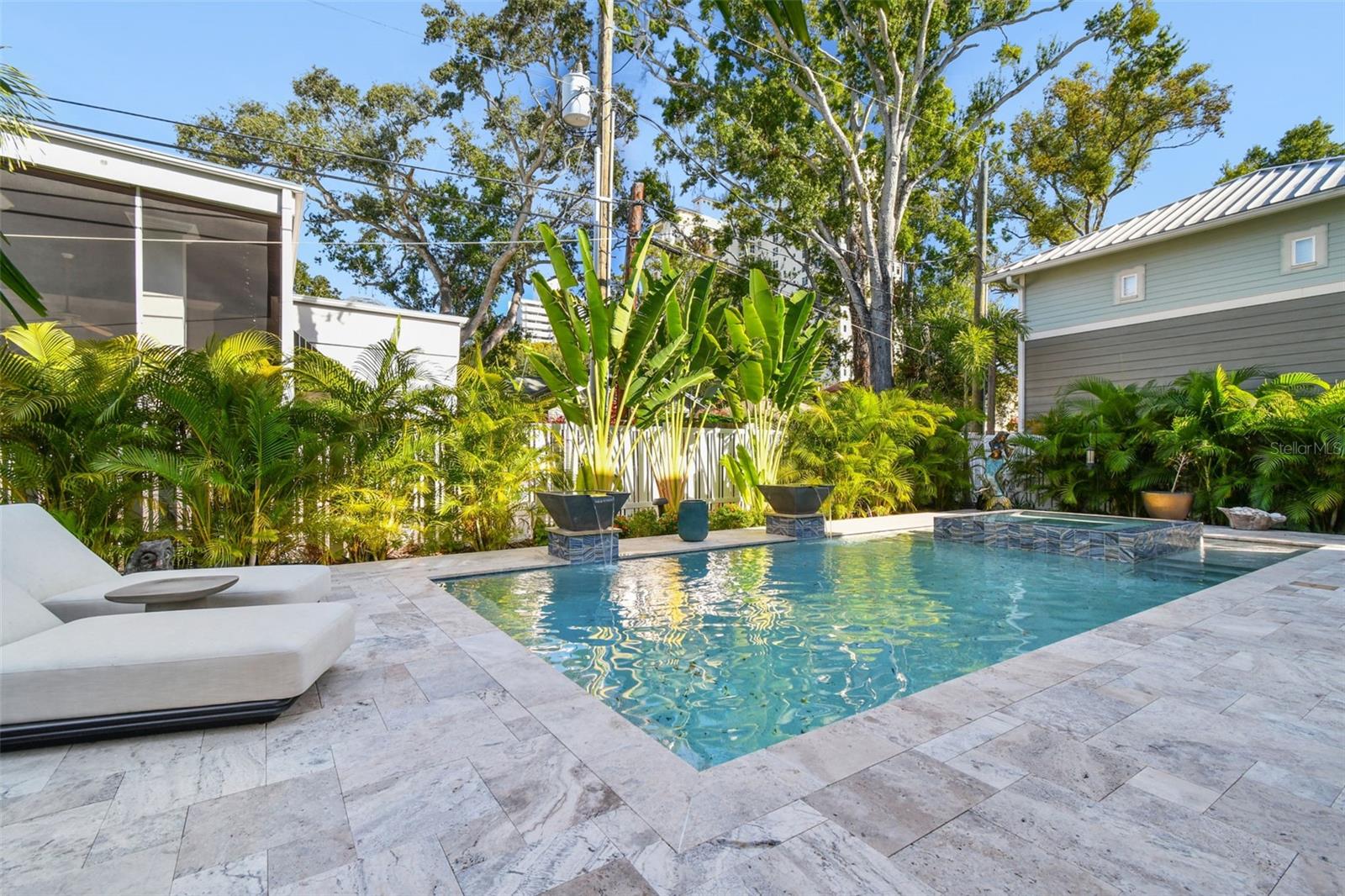 HARBOR VIEW - Residential