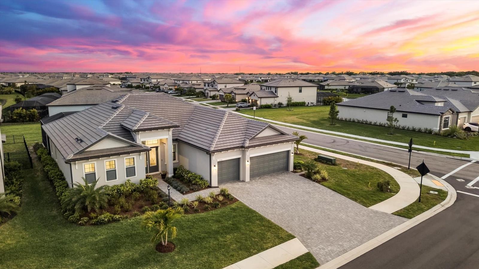 15306 GOLDEN BEAM PLACE, BRADENTON, FL, 34211 1 15306 GOLDEN BEAM PLACE