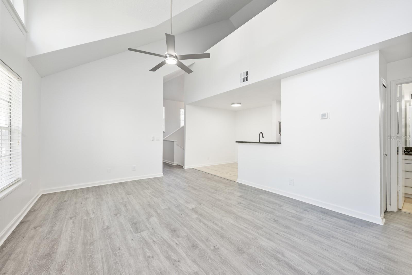 CENTRAL PARK METROWEST CONDO - Residential