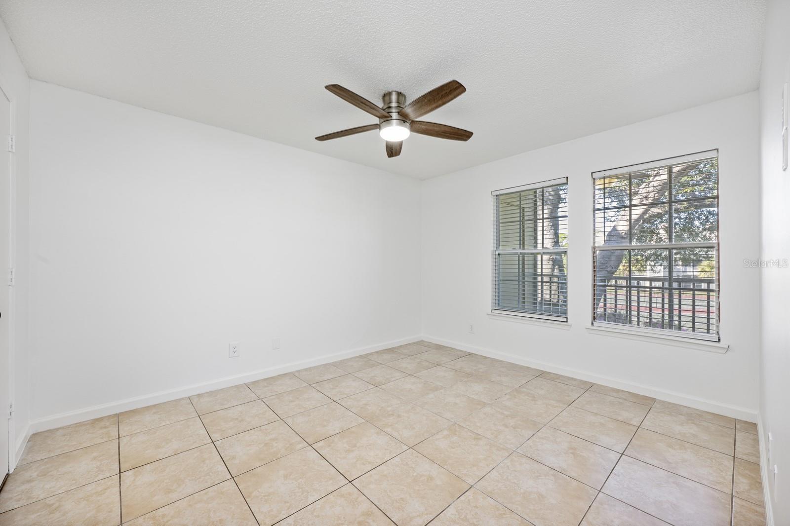 CENTRAL PARK METROWEST CONDO - Residential