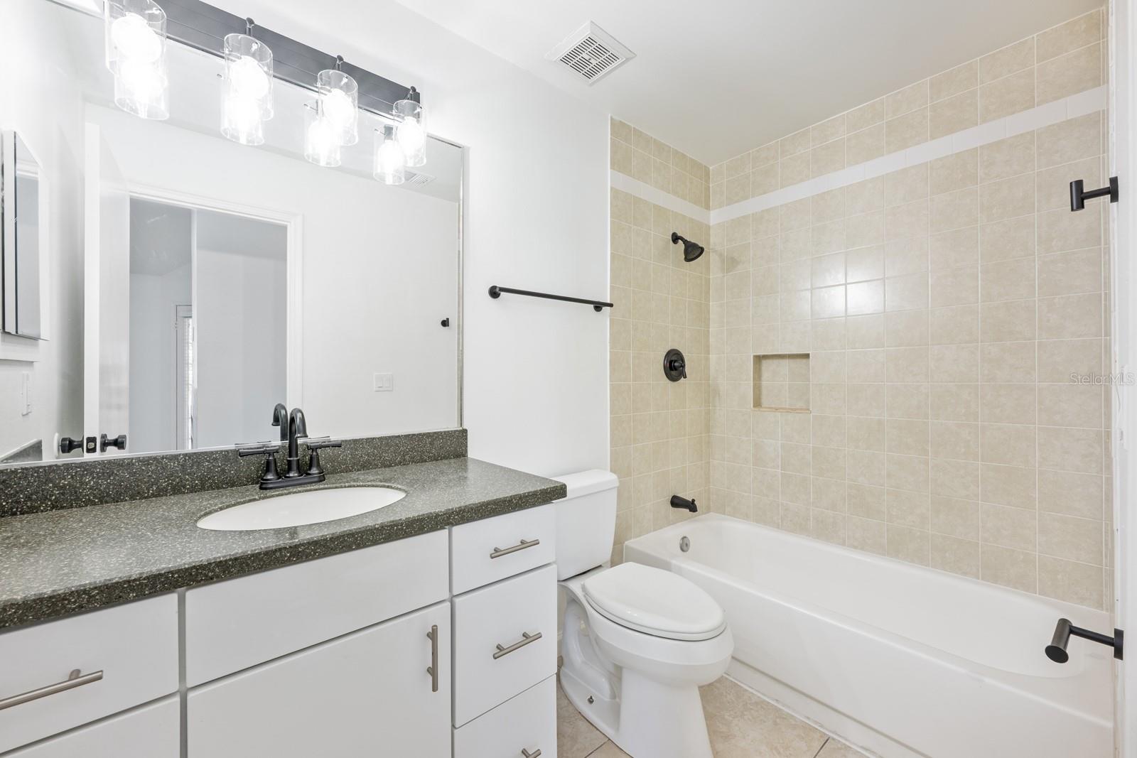 CENTRAL PARK METROWEST CONDO - Residential