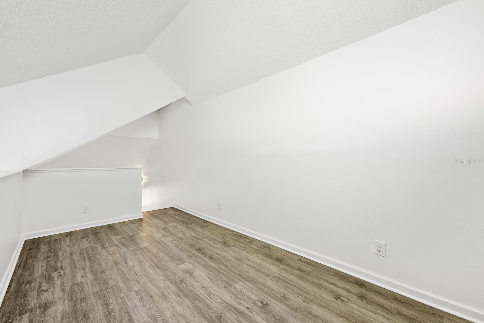 CENTRAL PARK METROWEST CONDO - Residential