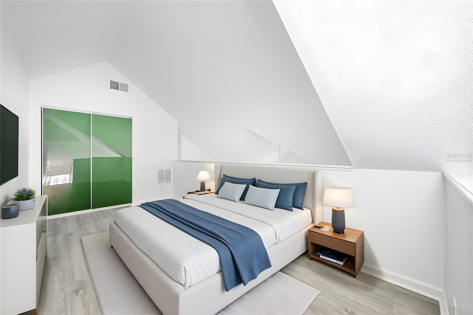 CENTRAL PARK METROWEST CONDO - Residential