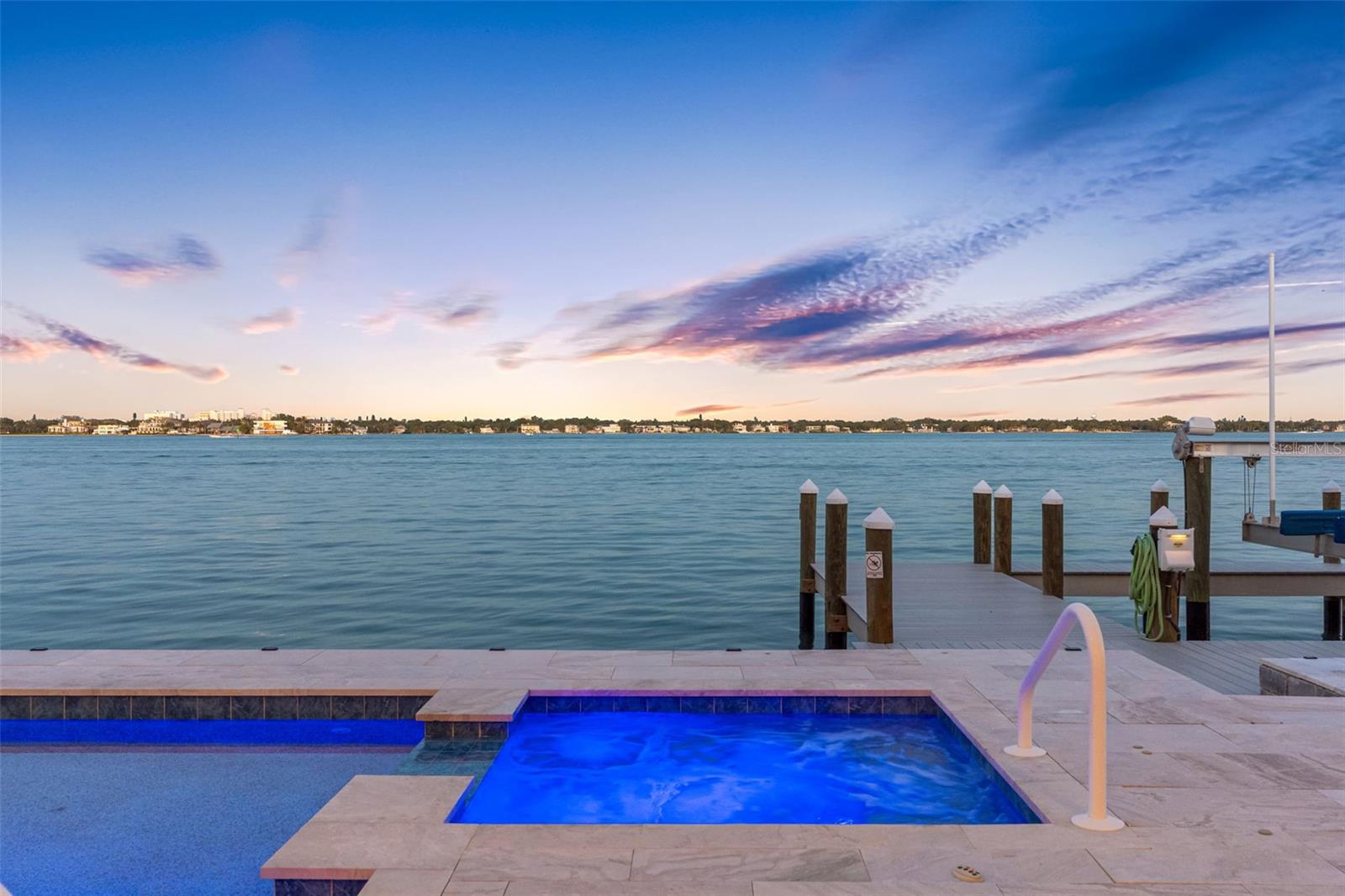 BIRD KEY SUB - Residential