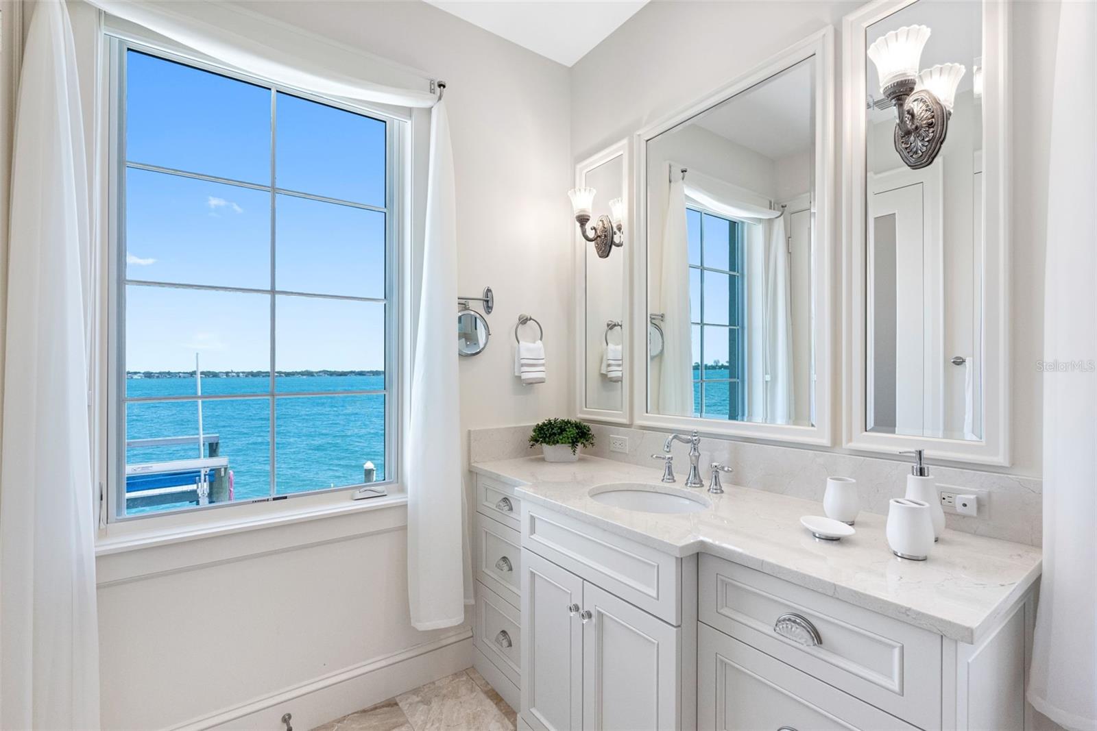 BIRD KEY SUB - Residential