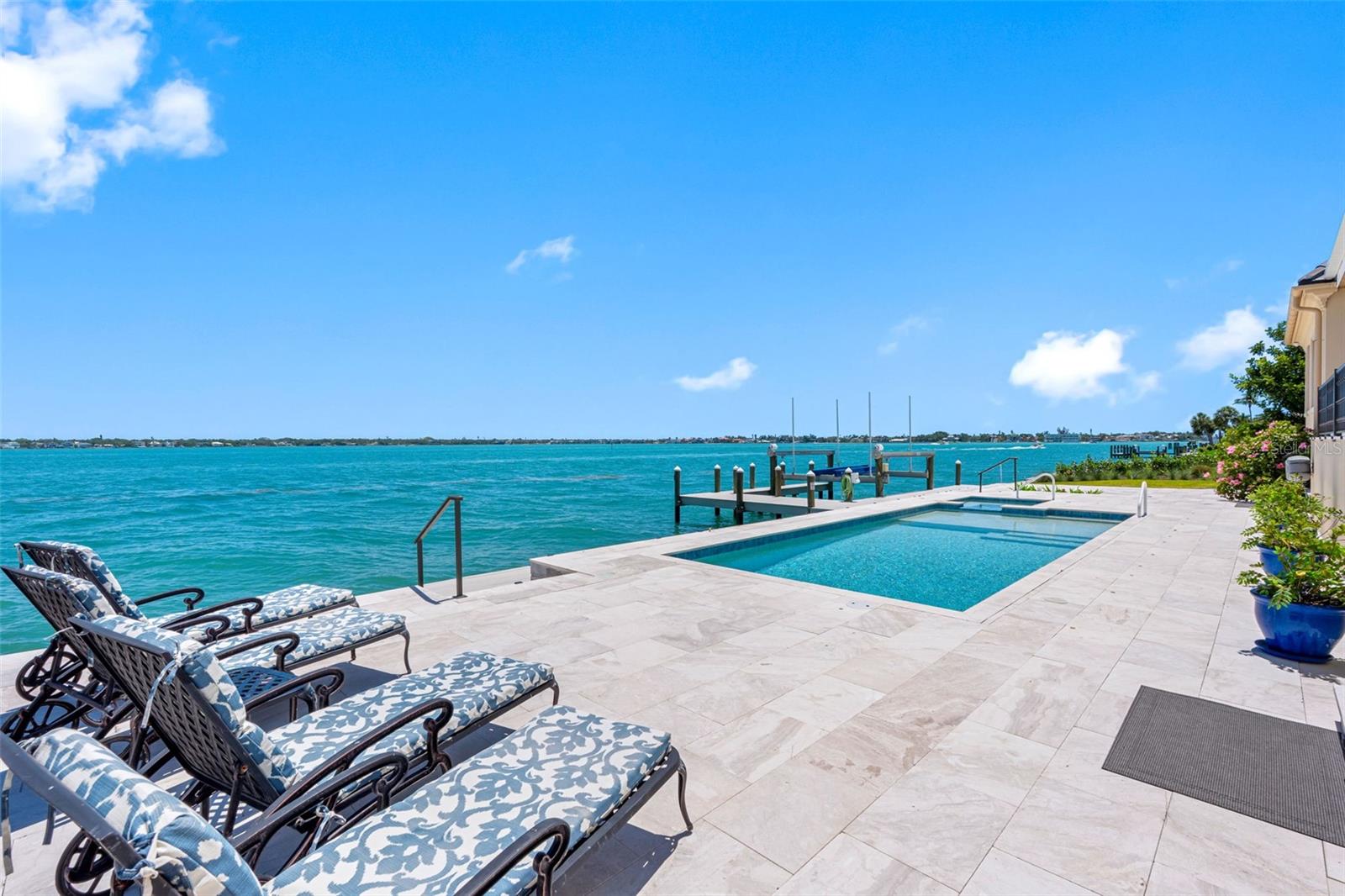 BIRD KEY SUB - Residential