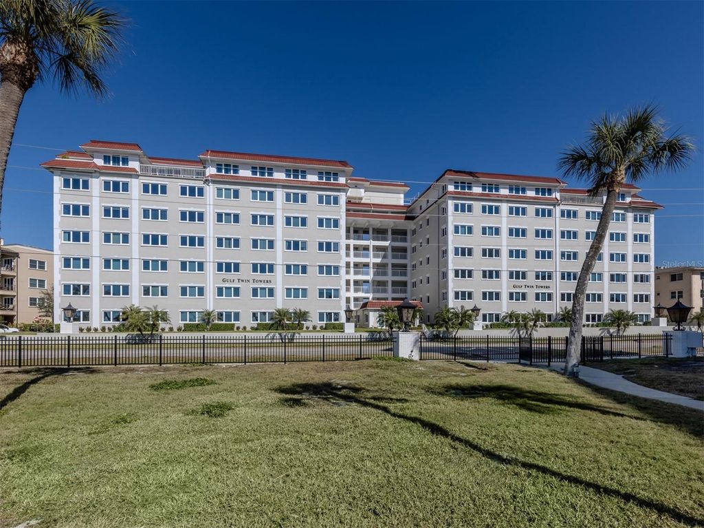 Photo of 500 The Esplanade N #102, Venice, FL 34285 (MLS # N6142732)