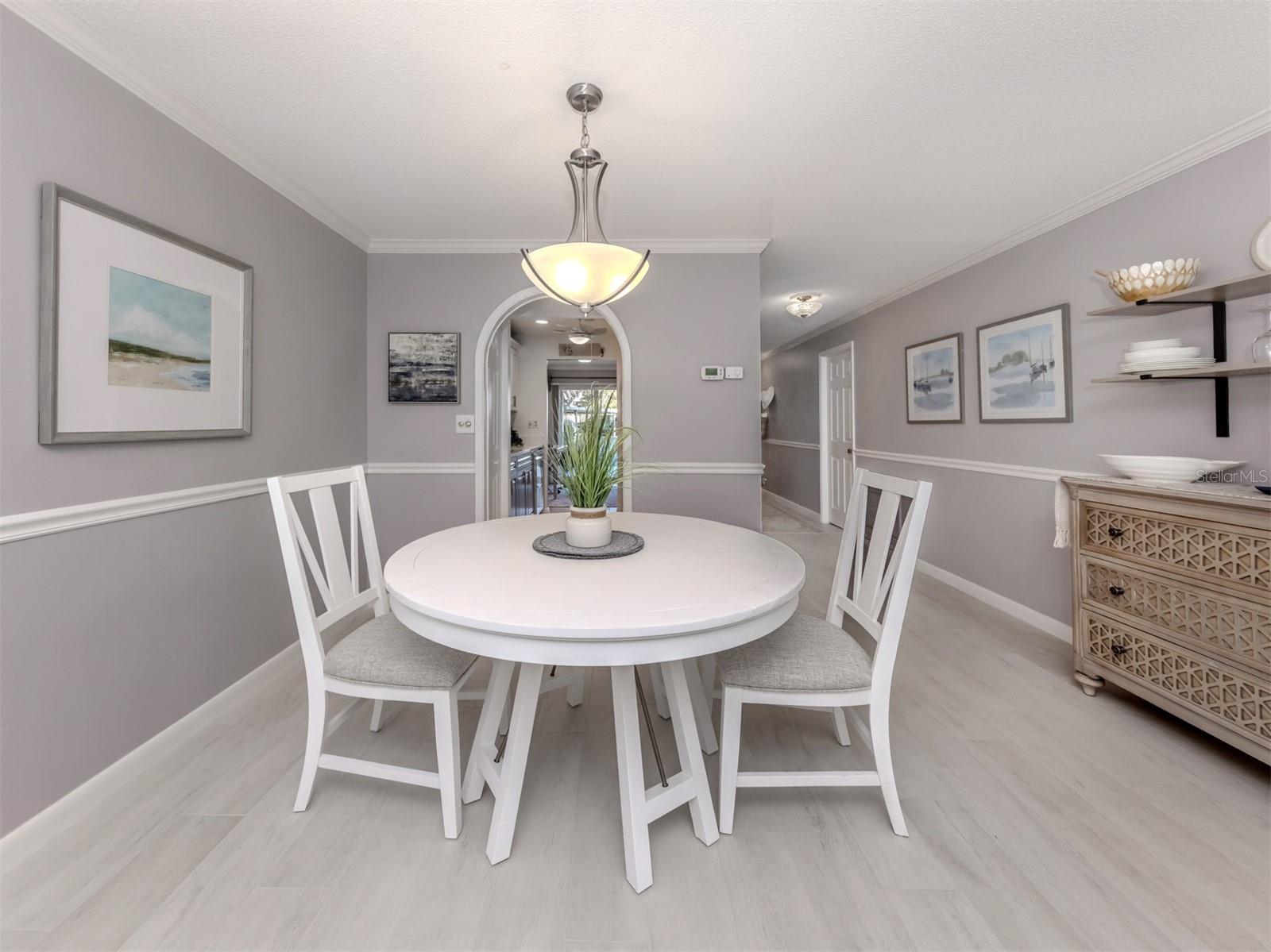 GULF TWIN TOWERS - Residential