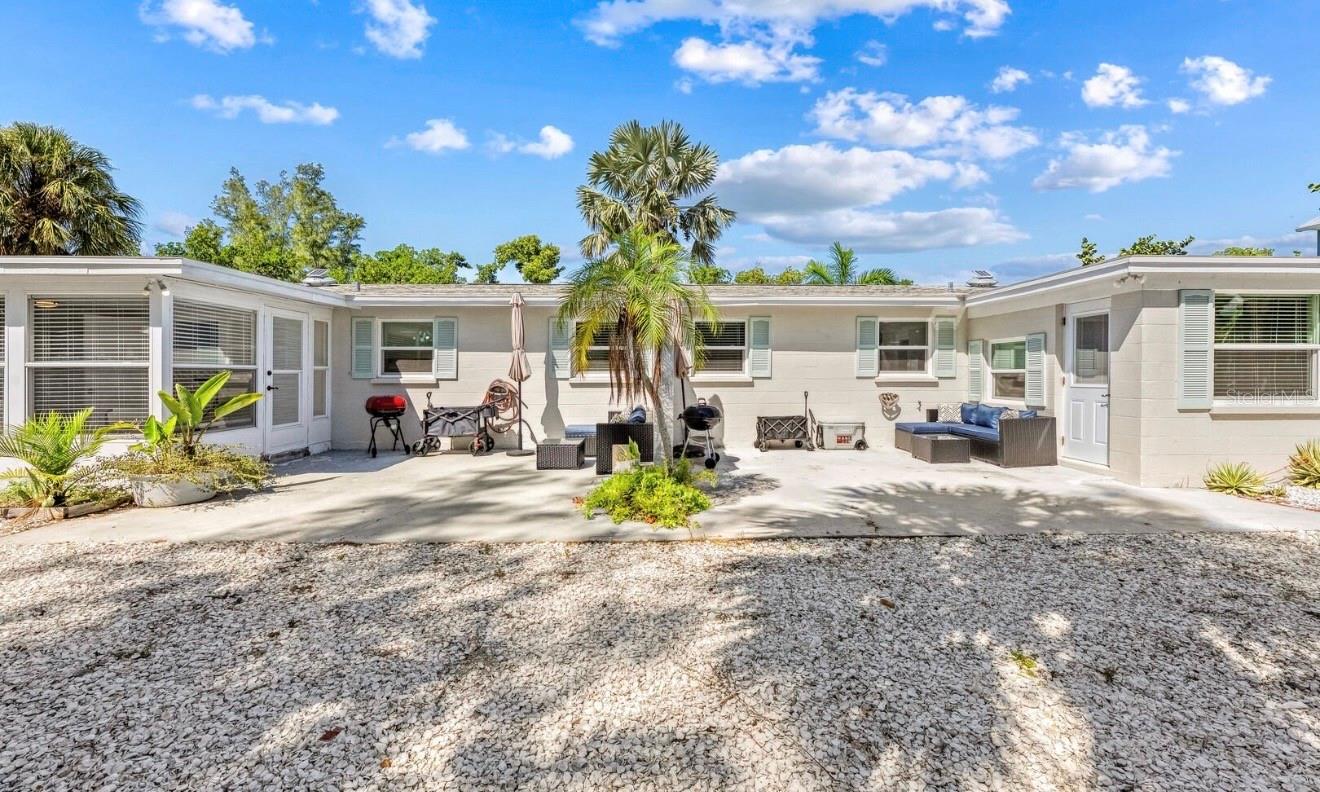 LONGBOAT KEY - Residential Income