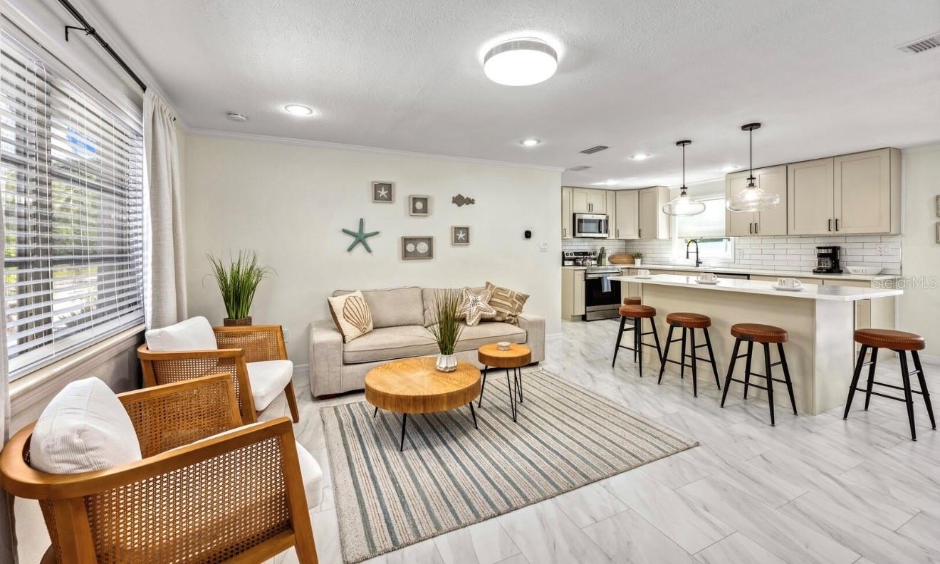 LONGBOAT KEY - Residential Income