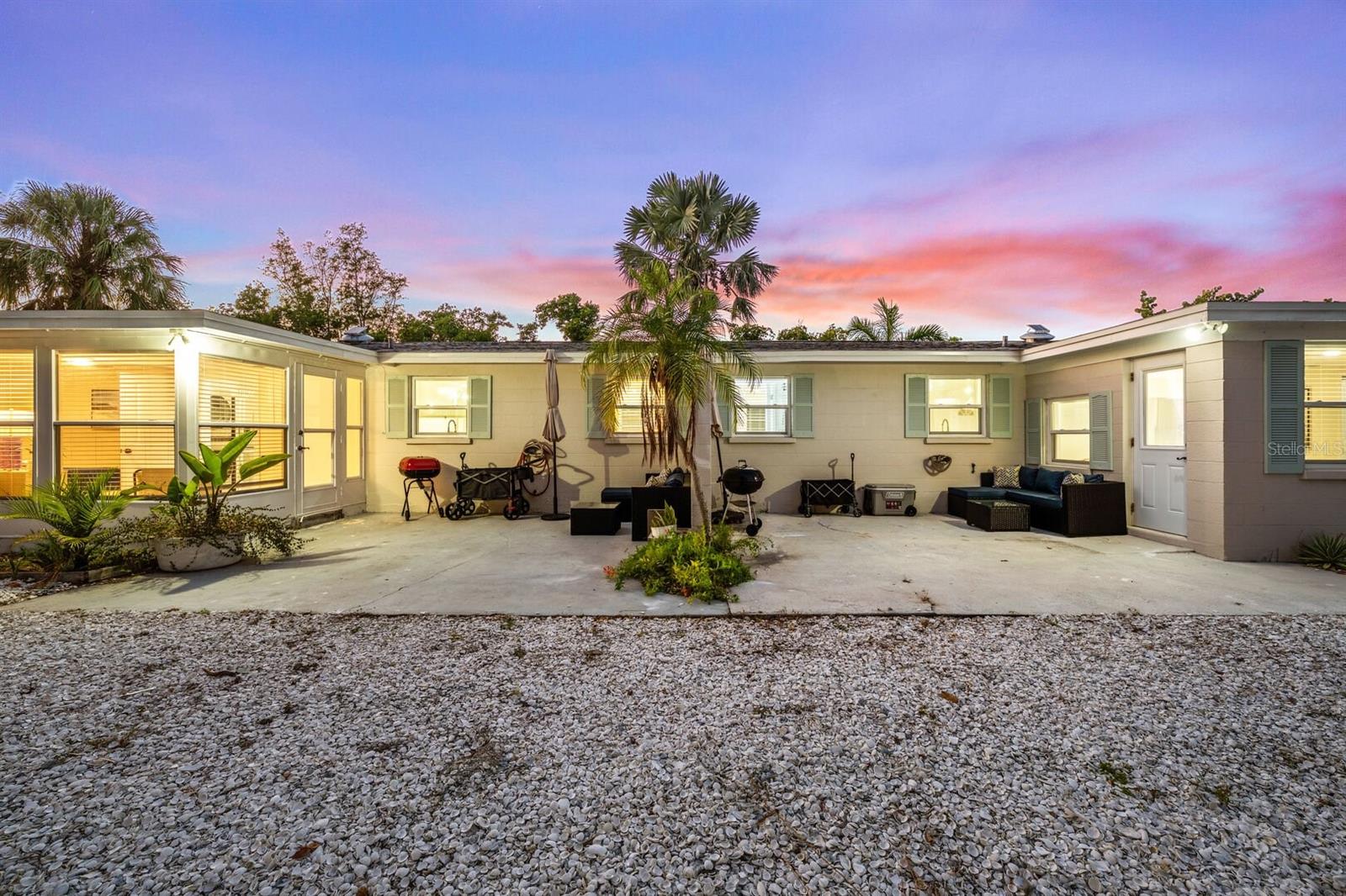 LONGBOAT KEY - Residential Income