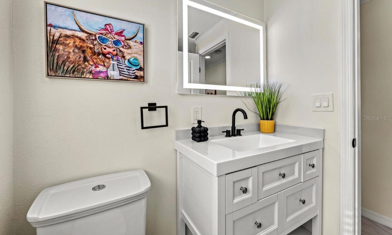 LONGBOAT KEY - Residential Income