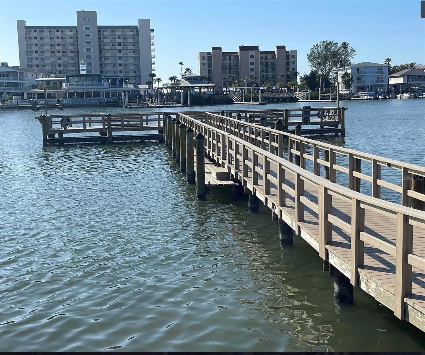 IMPERIAL POINT CONDO - Residential