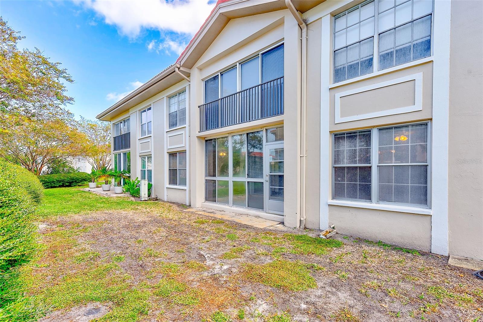 IMPERIAL POINT CONDO - Residential