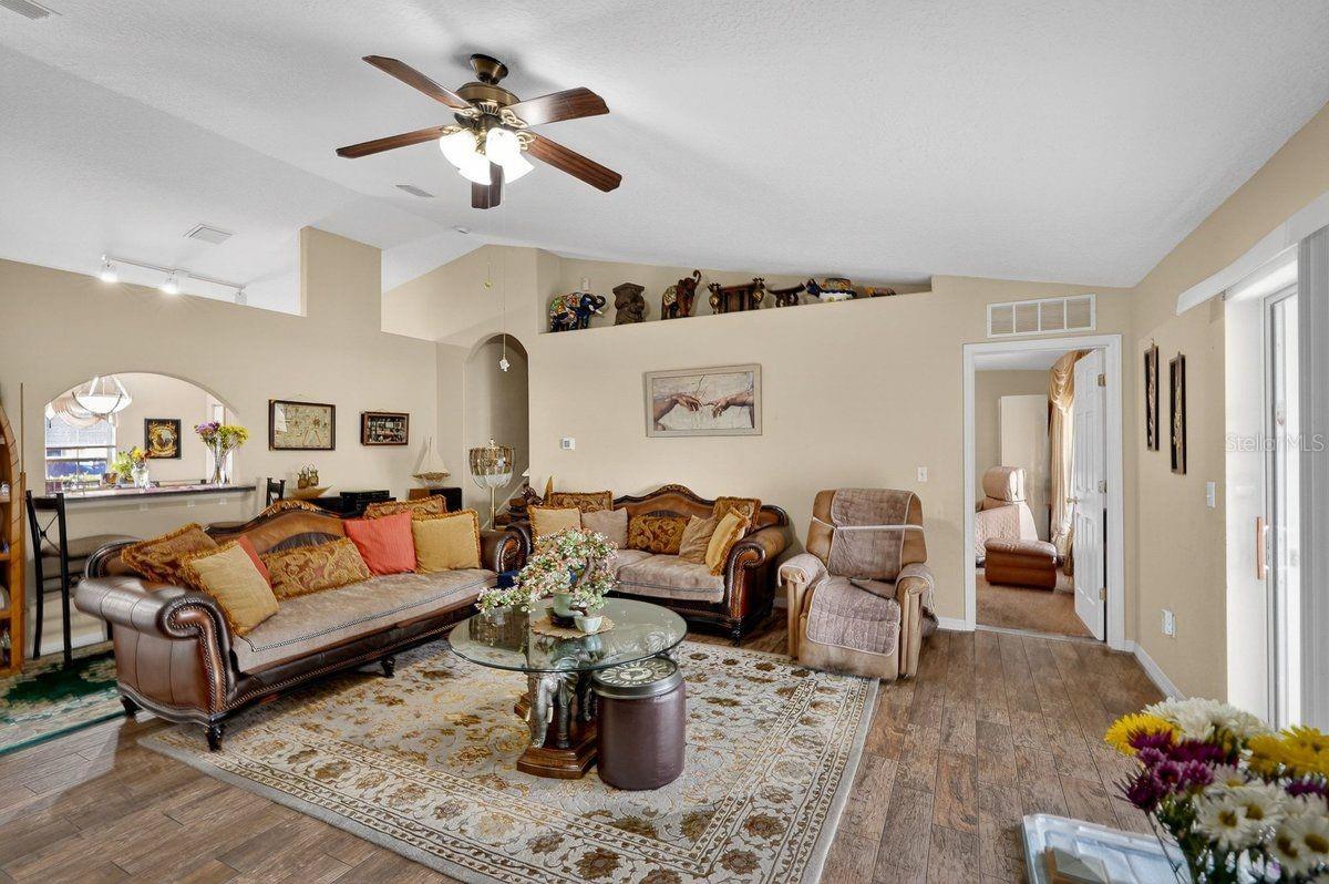 SOUTHWEST QUADRANT PH 01-04 - Residential