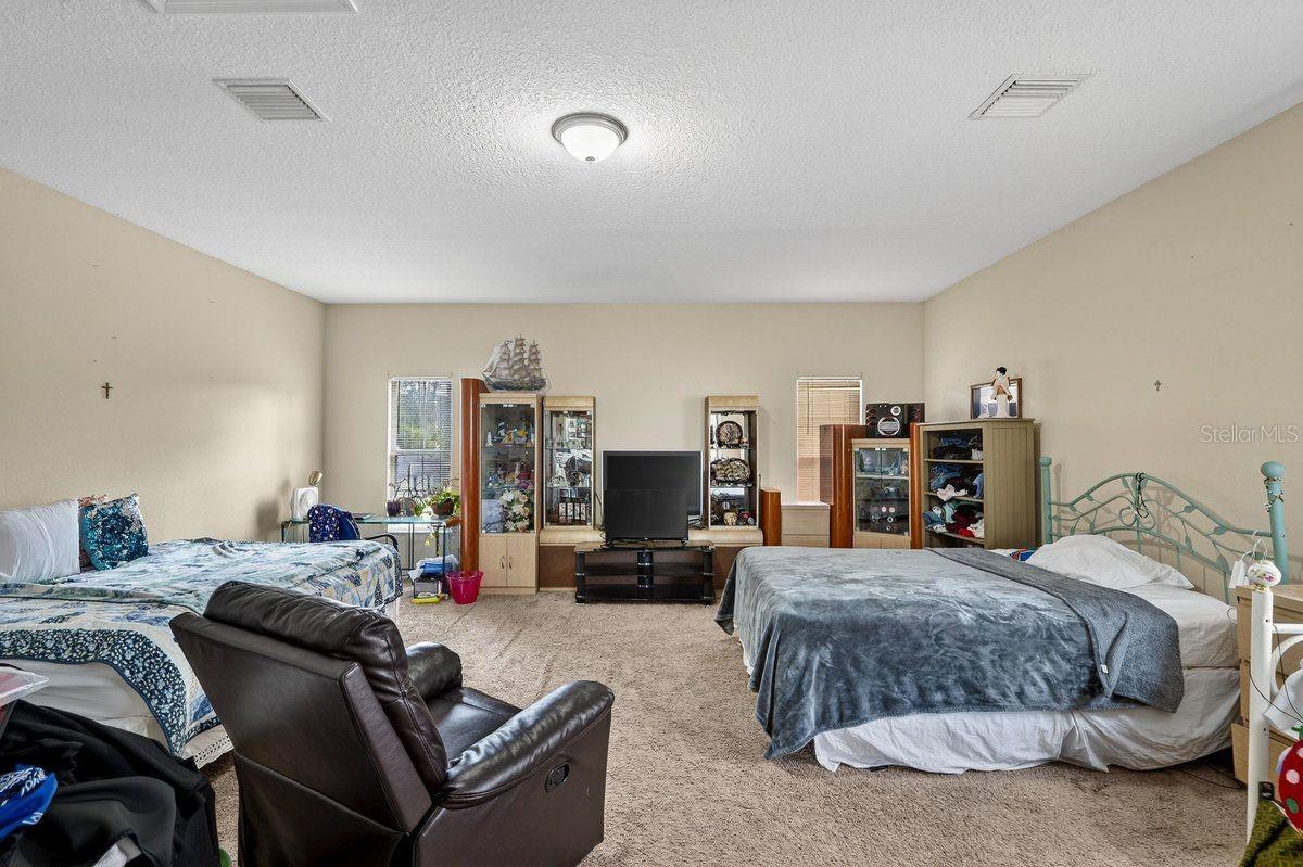 SOUTHWEST QUADRANT PH 01-04 - Residential