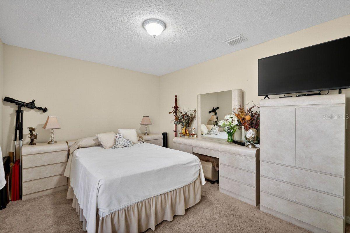 SOUTHWEST QUADRANT PH 01-04 - Residential