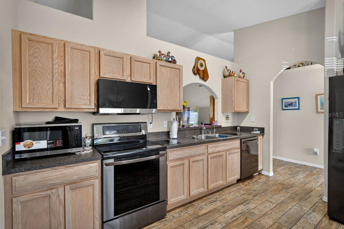 SOUTHWEST QUADRANT PH 01-04 - Residential