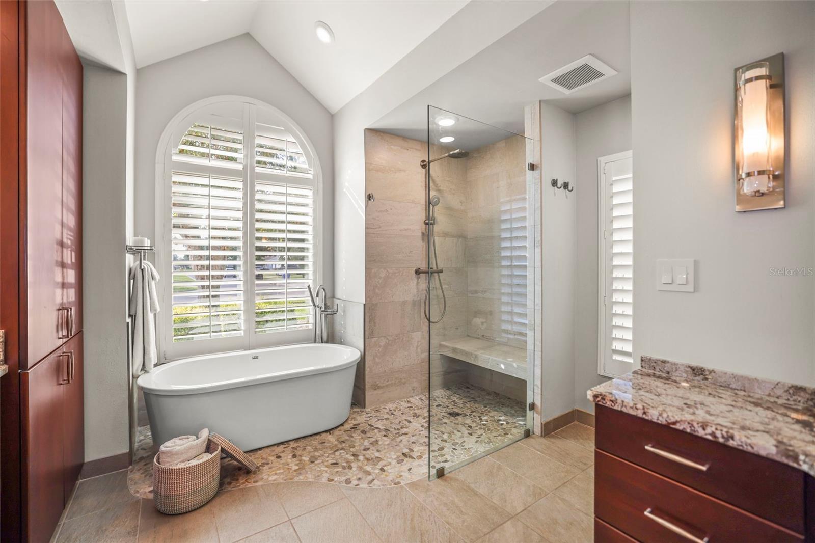 TRAILS OF COUNTRYSIDE - Residential