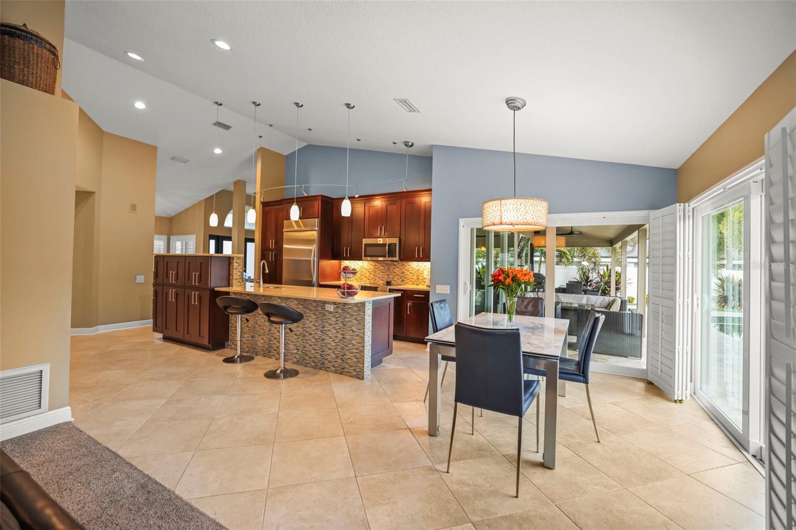 TRAILS OF COUNTRYSIDE - Residential