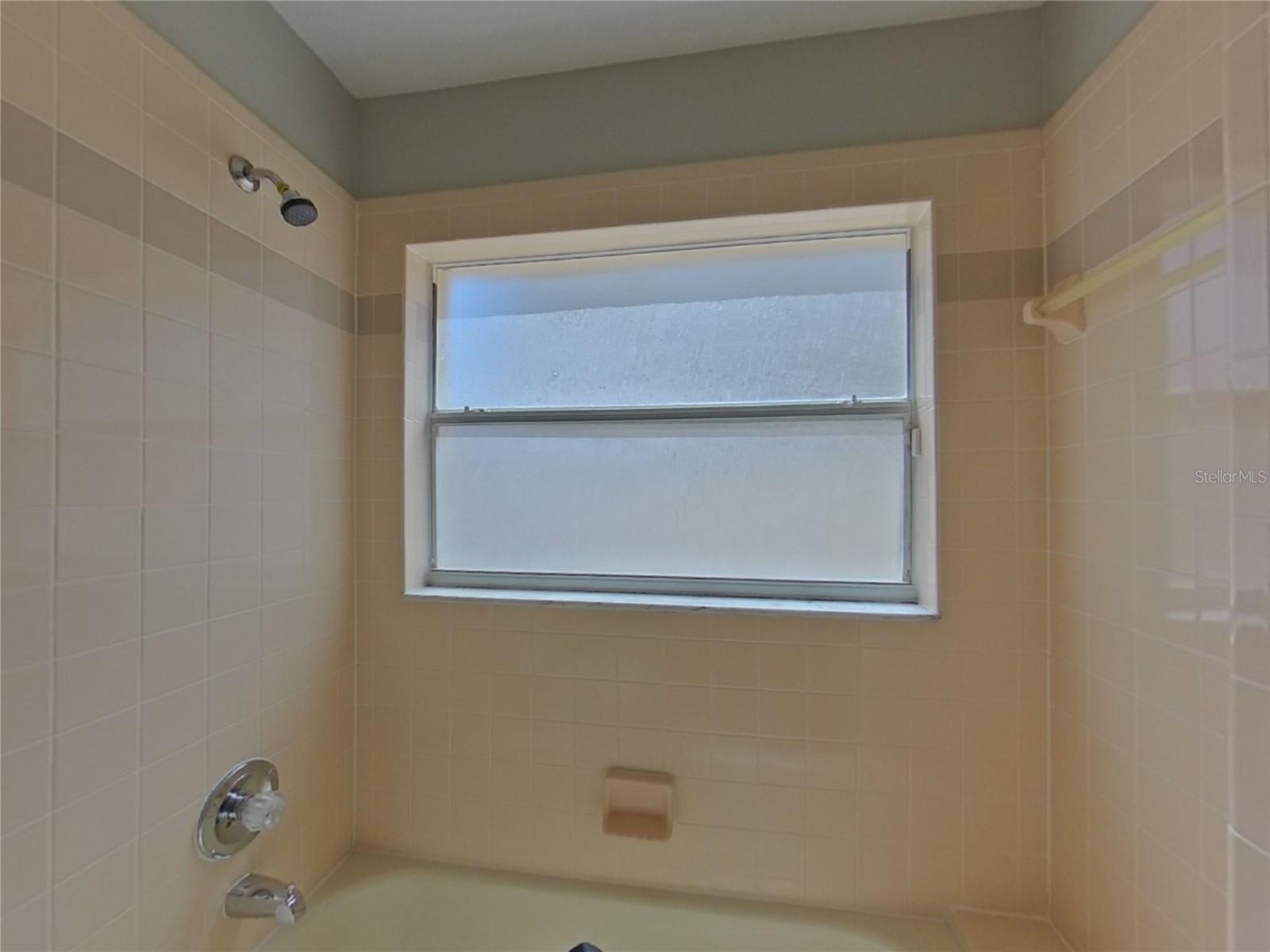 PINES WEKIVA SEC 02 PH 01 - Residential Lease