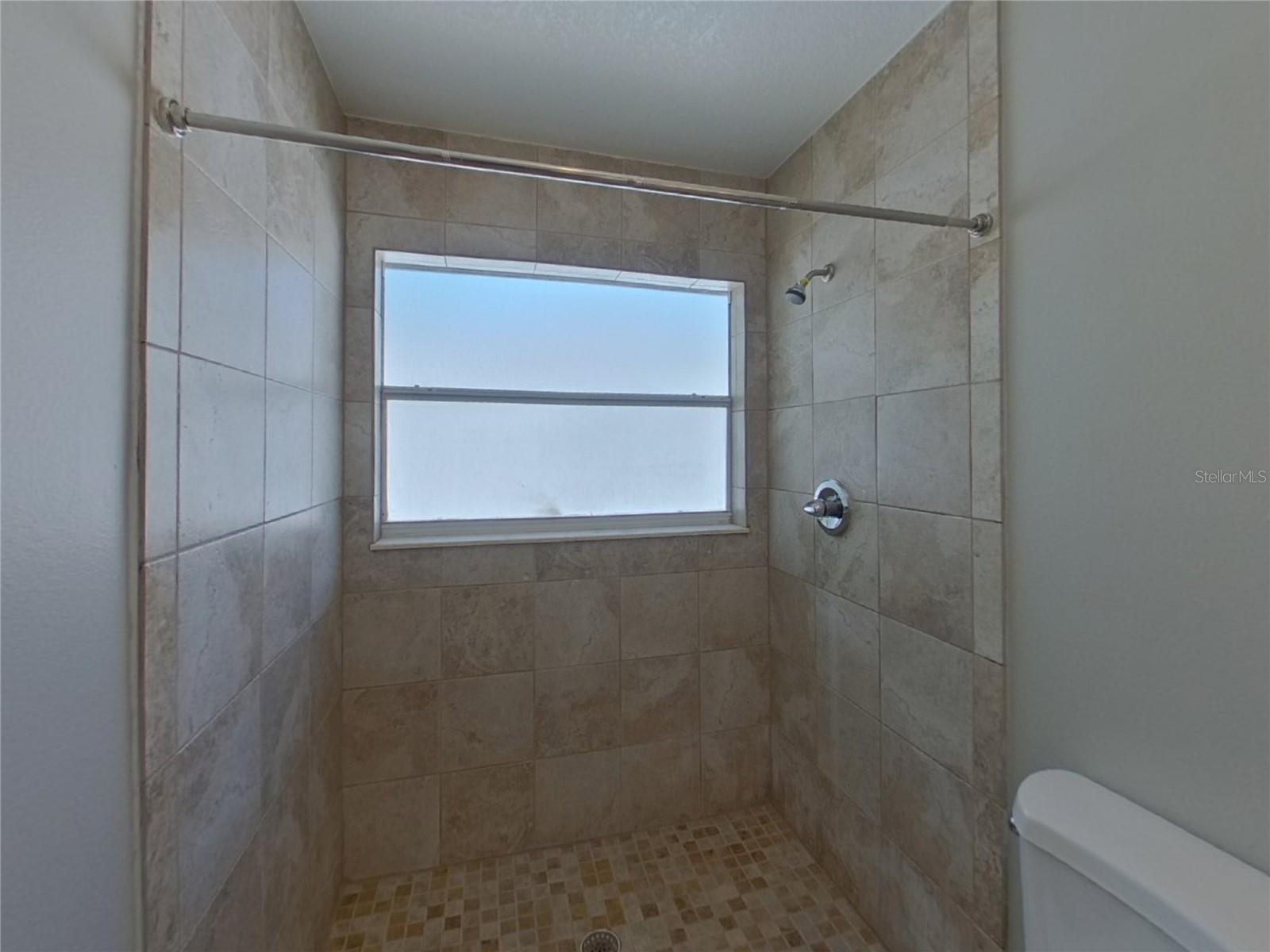 PINES WEKIVA SEC 02 PH 01 - Residential Lease